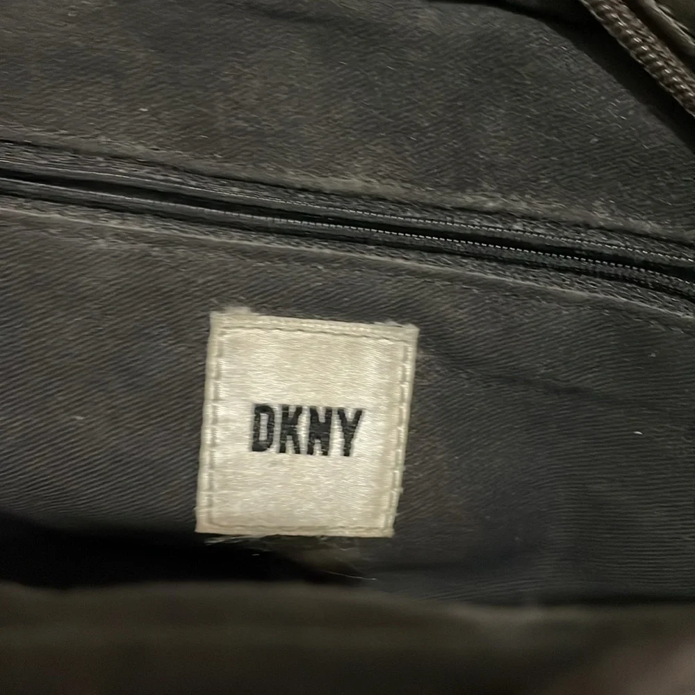 Hand bag - Picture 3 of 3